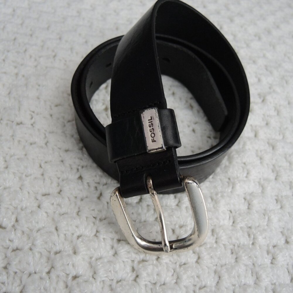 Fossil Black Genuine Leather Belt w/ Silver Tone Buckle Size Large 33"